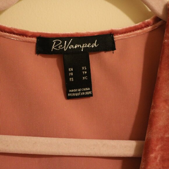 VELVET PINK SHORT LONG SLEEVE - Picture 4 of 5